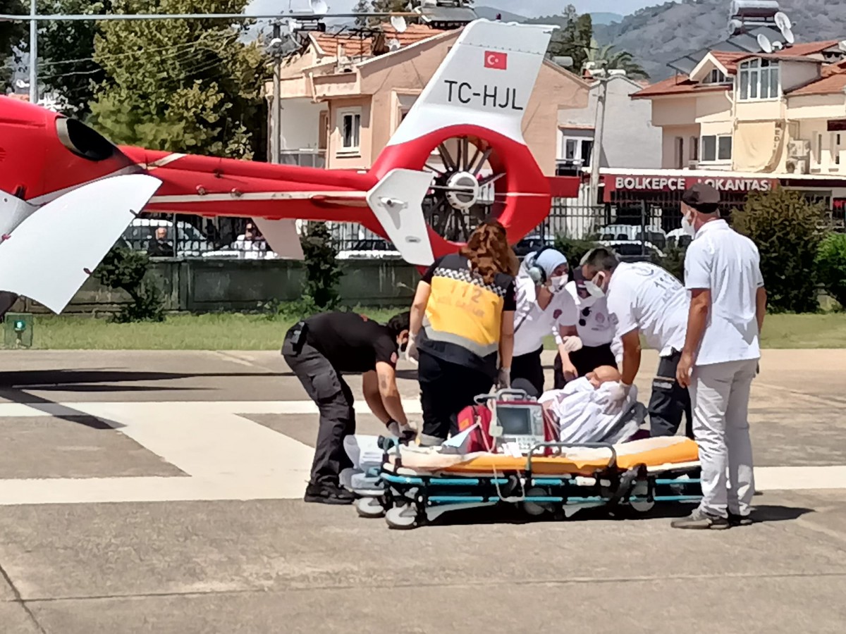 Yerli Ambulans Helikopter Geliyor Sağlık Bakanı Prof. Dr. Kemal Memişoğlu: “TUSAŞ’taydım, yerli ambulans helikopteri